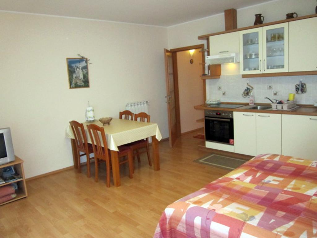 Apartman Tomisic